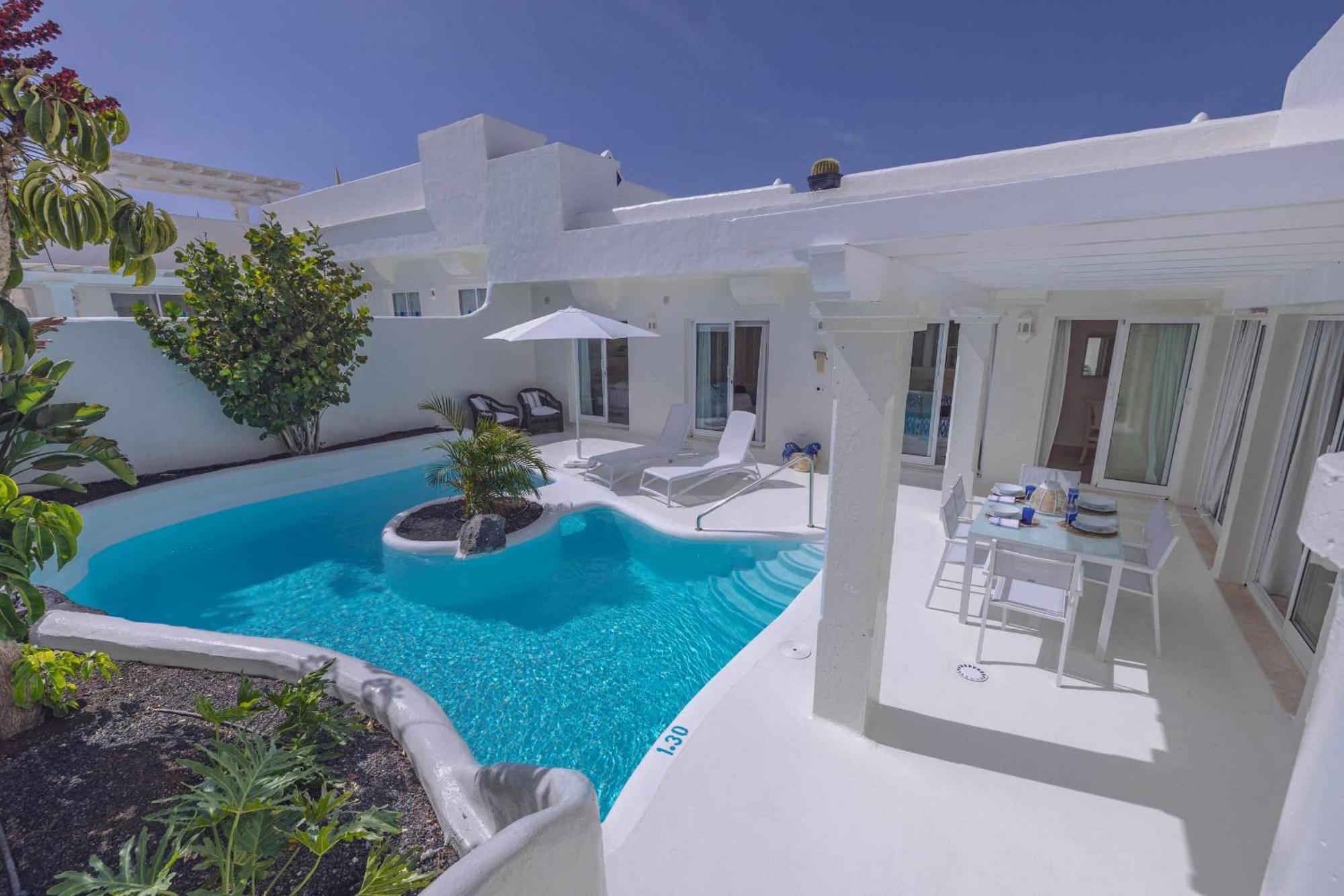 Villa Tiguaro Piscina Climat Jacuzzy Ac Villa 9 12 Corralejo Exteriér fotografie